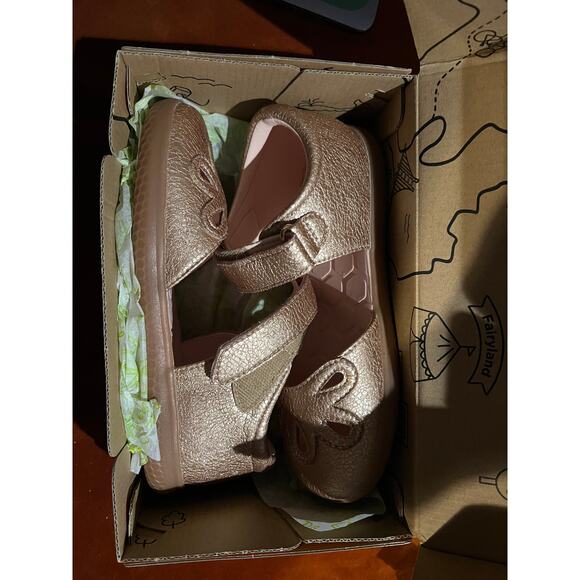 NIB Livie & Luca Petal 2.0 Rose Gold Shoes Size 3Y NEW - Picture 6 of 7